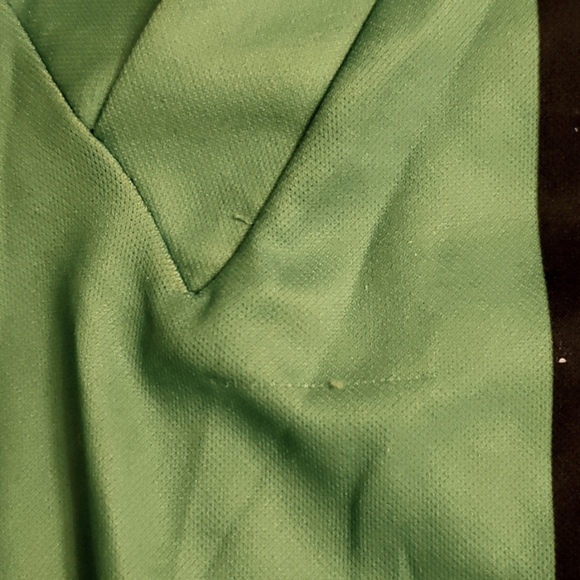 3 Soccer Referee Polos + 1 pair of shorts - Picture 6 of 8